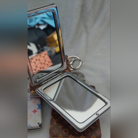 White Multicolor Monogram Mirror Key Holder - Picture 3 of 5